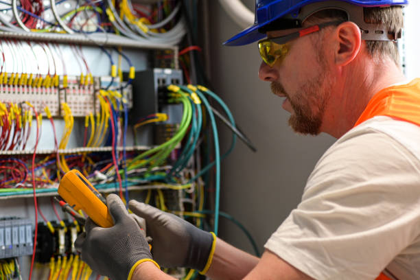 Best Emergency Electrical Repair  in Keewatin, MN